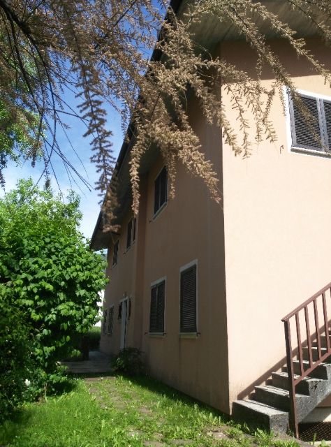 Appartamento in vendita a Val Brembilla