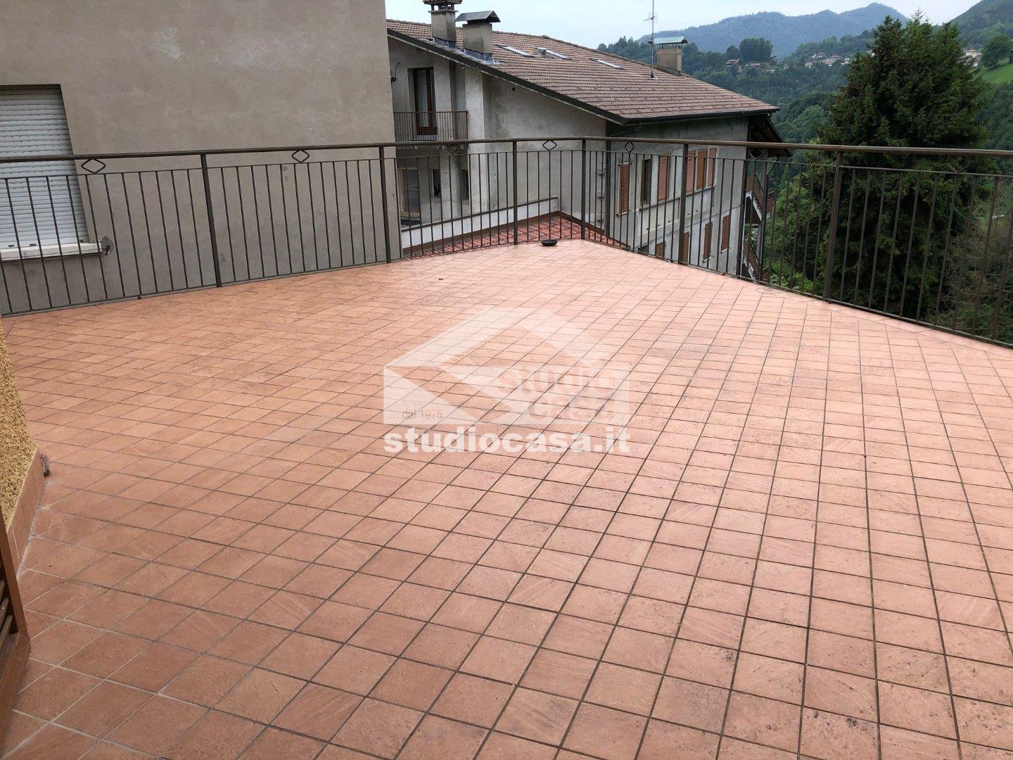 Appartamento in vendita a Serina