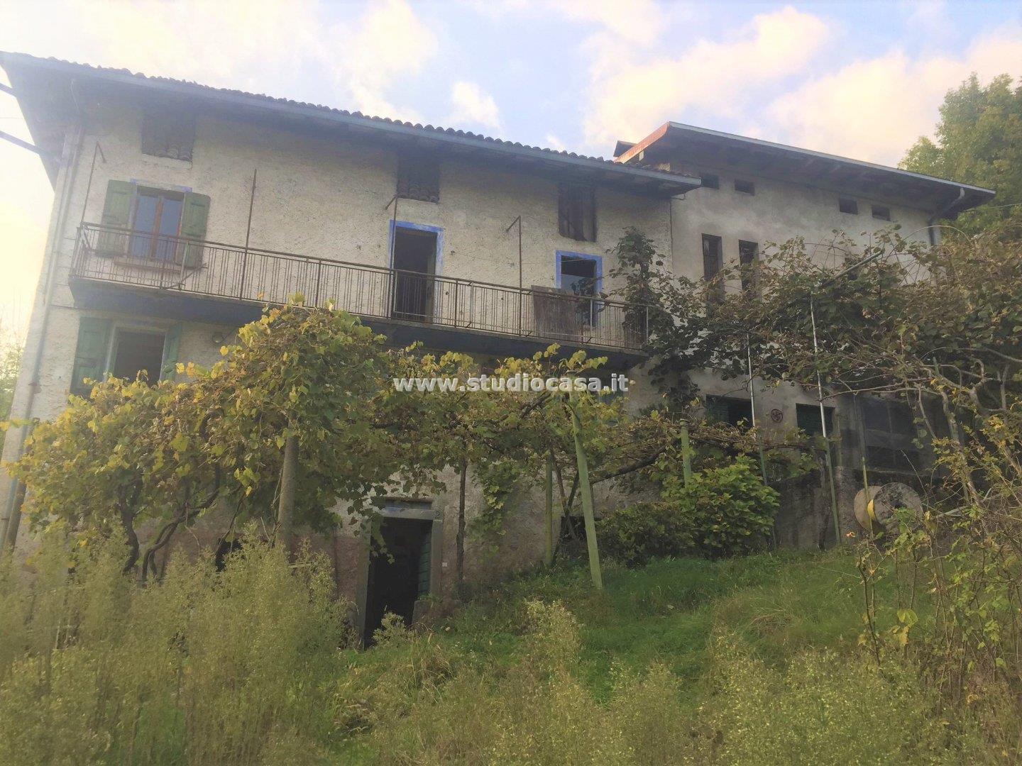 Casa Rustica in vendita a Zogno