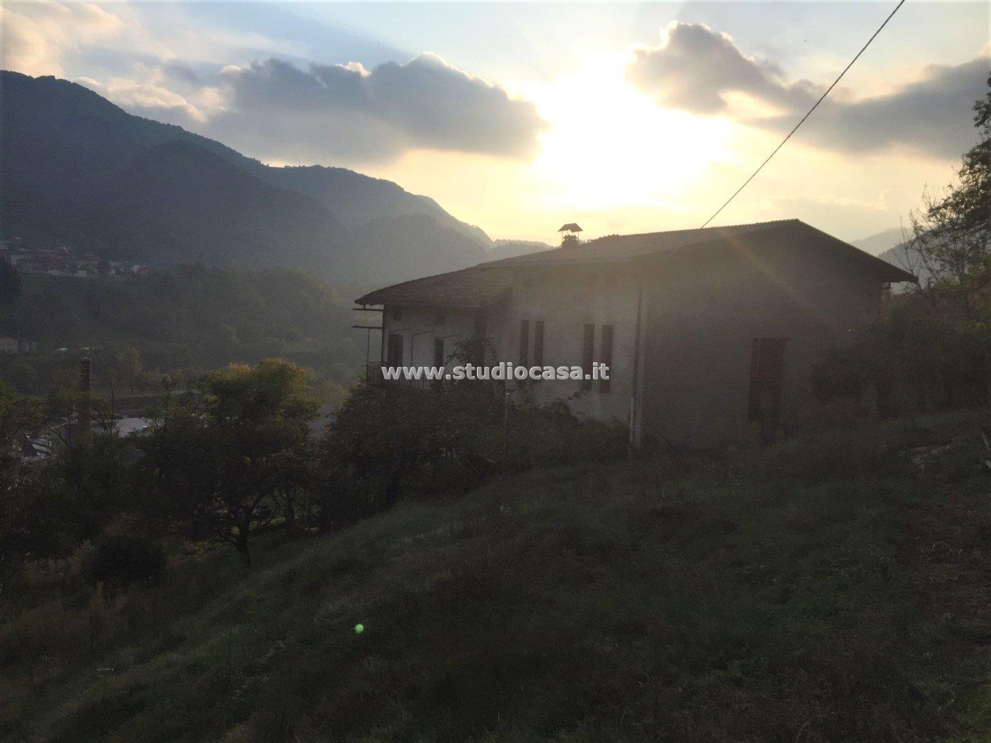 Casa Rustica in vendita a Zogno