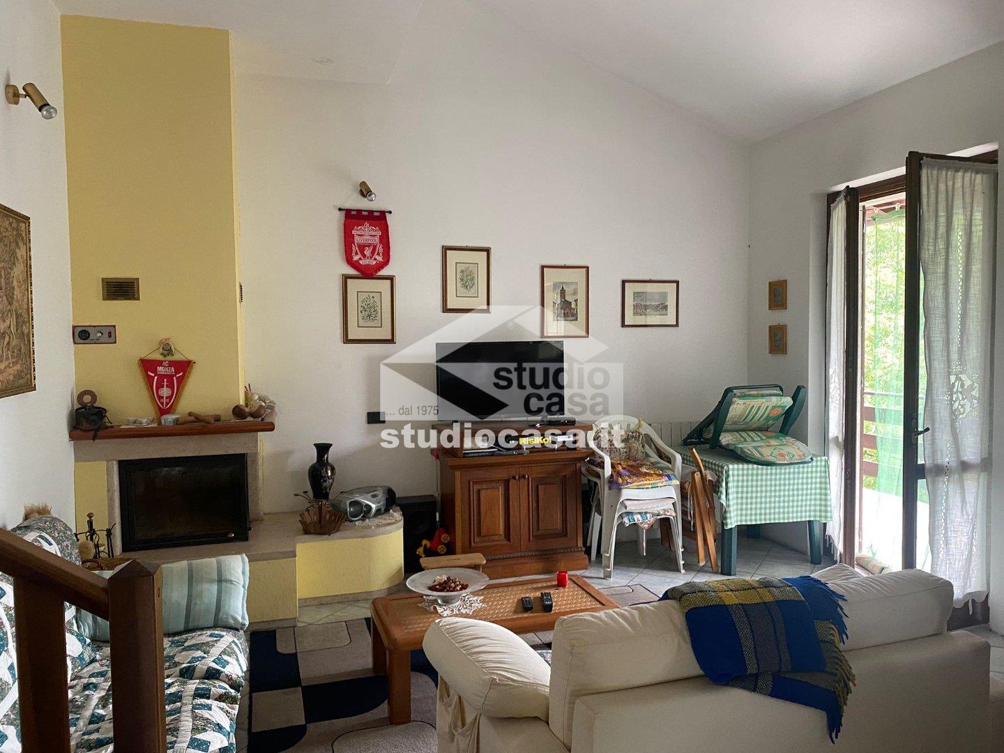 Villa Bifamiliare in vendita a Brumano