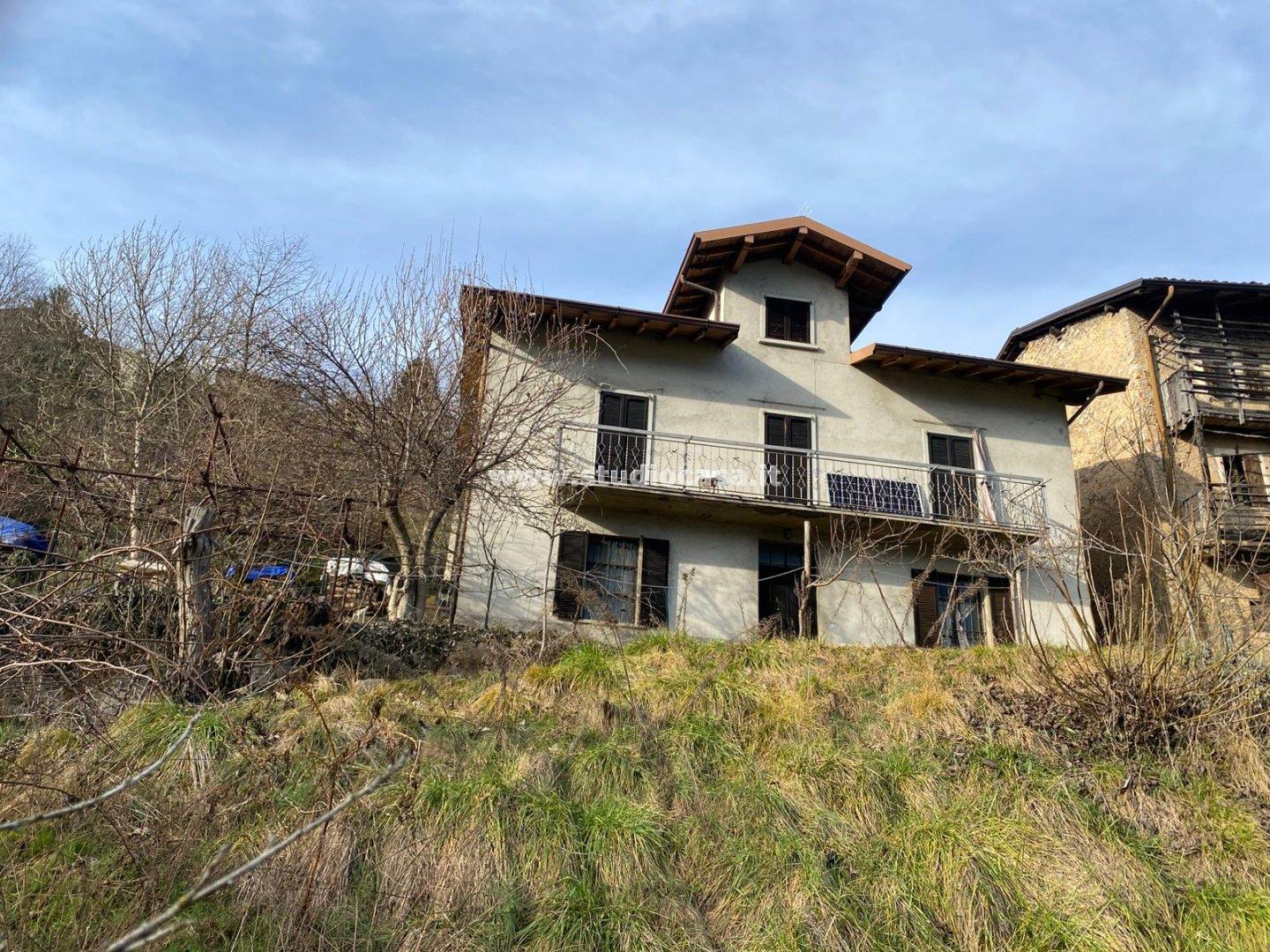 Casa Unifamiliare in vendita a Zogno