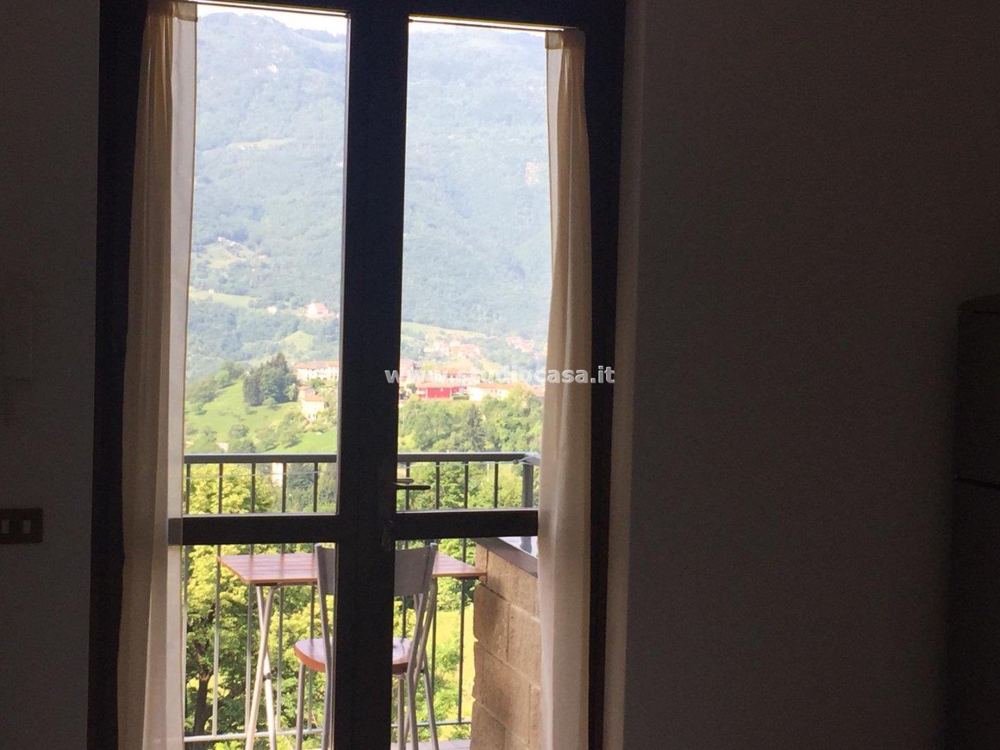 Appartamento in vendita a Berbenno
