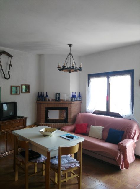 Appartamento in vendita a Val Brembilla