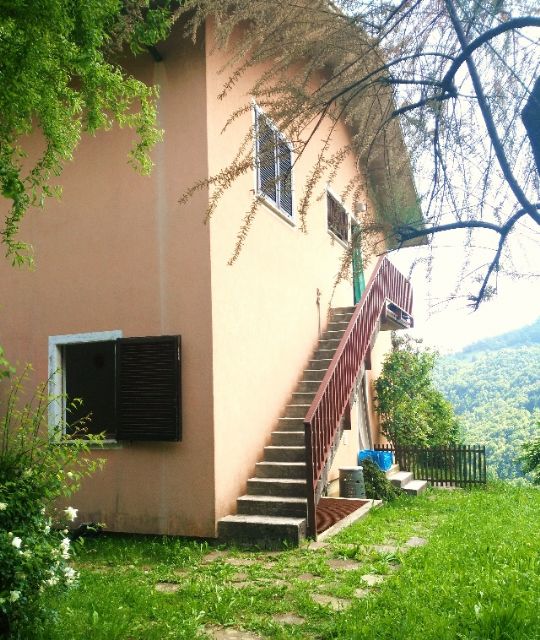 Appartamento in vendita a Val Brembilla
