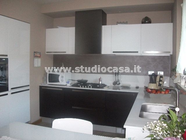 Appartamento in vendita a Val Brembilla