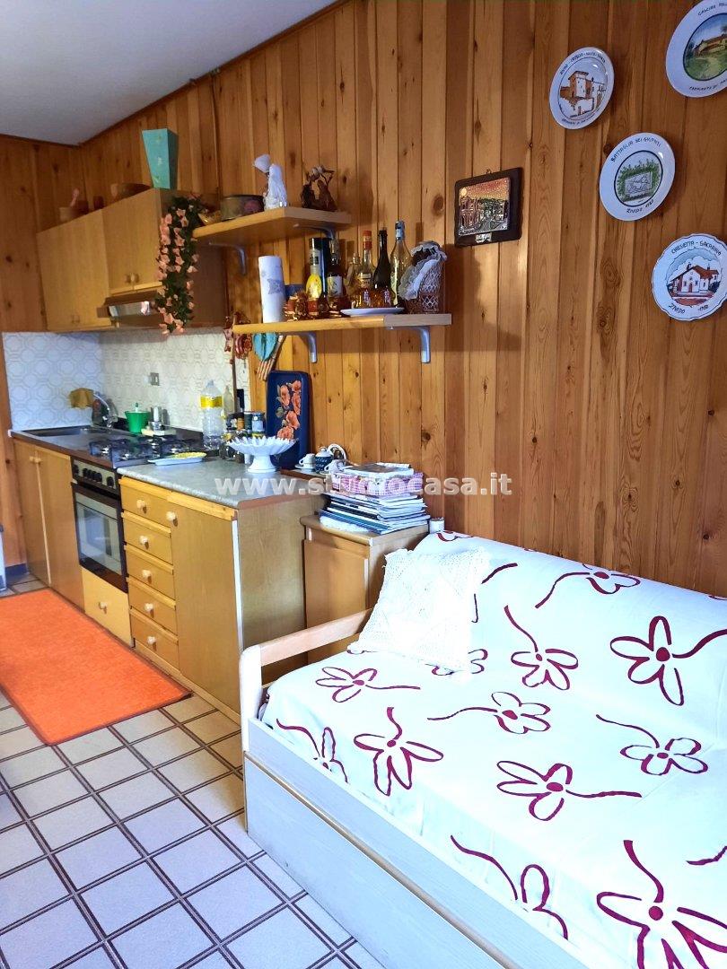 Appartamento in vendita a Oltre il Colle
