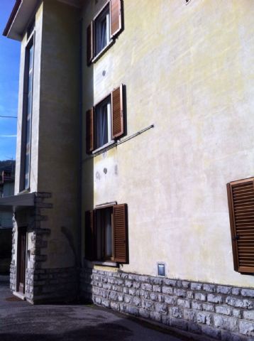 Appartamento in vendita a Val Brembilla