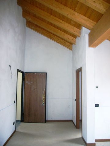 Appartamento in vendita a Carona