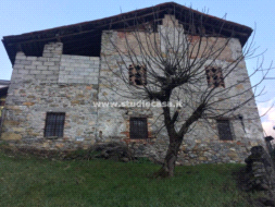 Casa Rustica in vendita a San Giovanni Bianco
