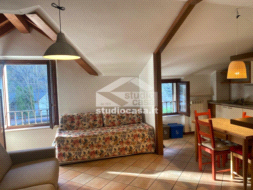 Appartamento in vendita a Lenna