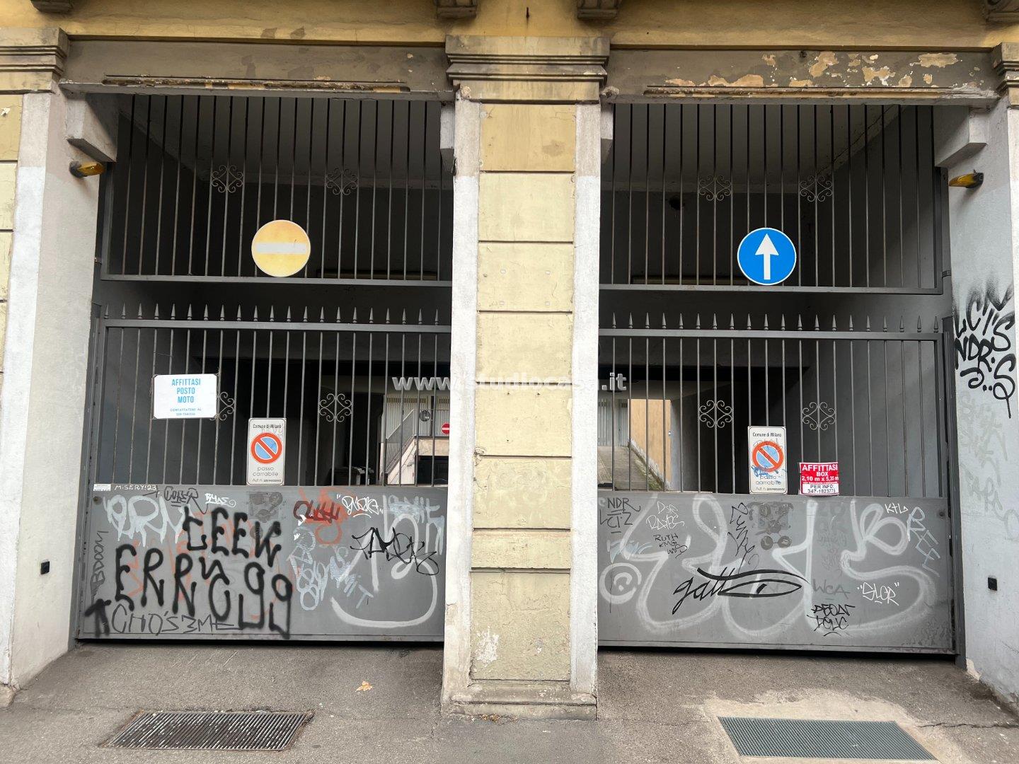 Box / Autorimessa in vendita a Milano