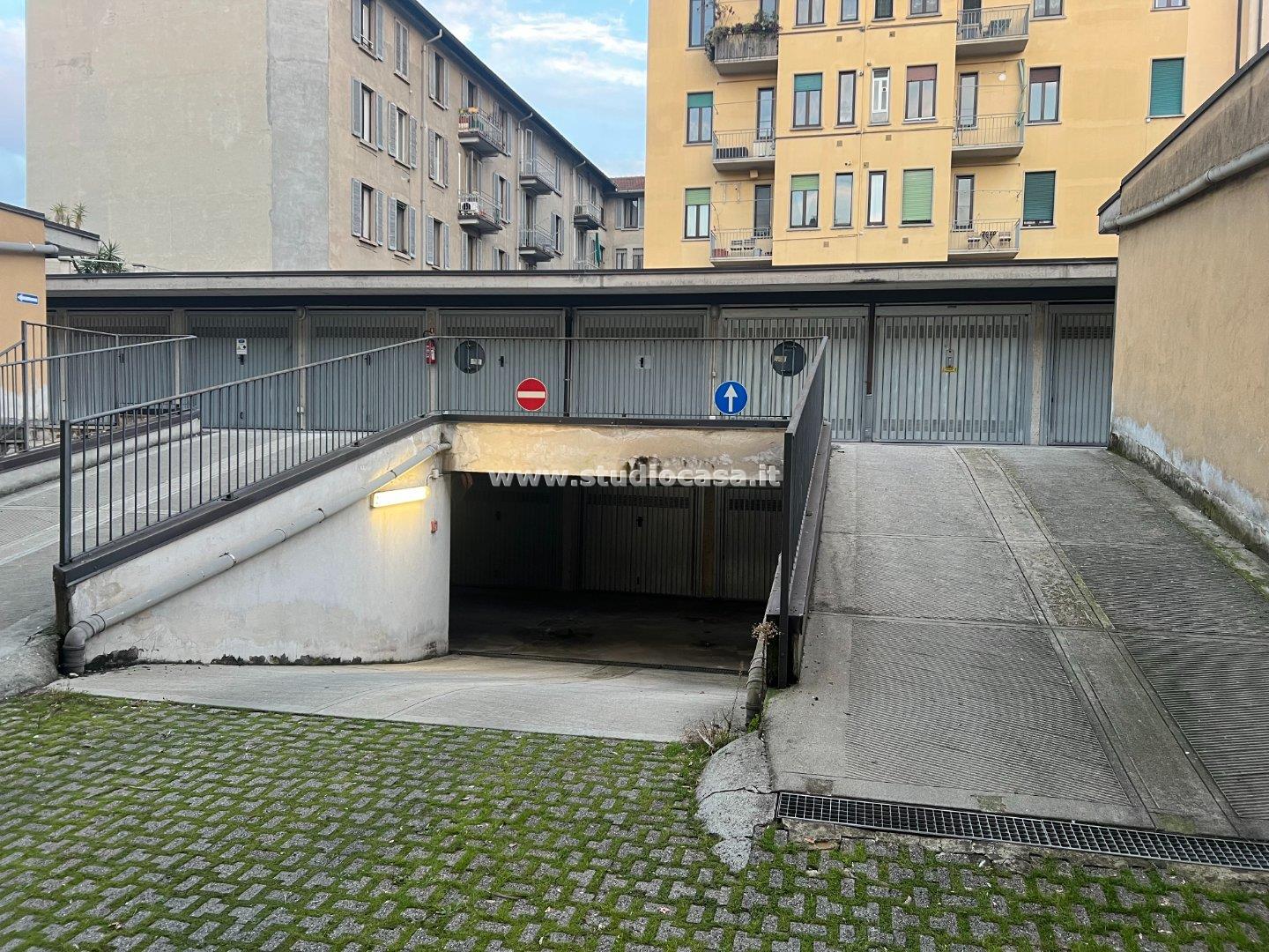 Box / Autorimessa in vendita a Milano