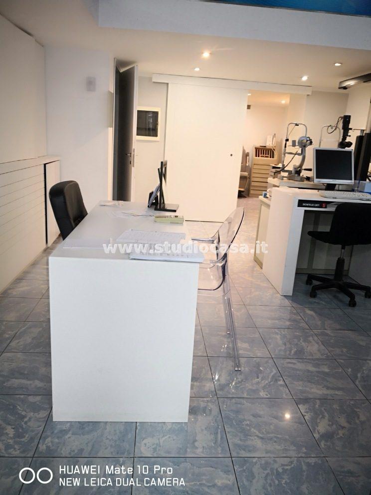 Negozio in vendita a Milano