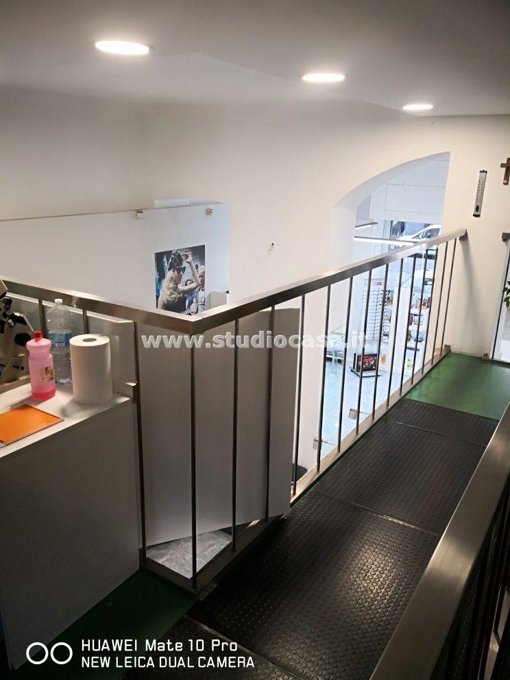 Negozio in vendita a Milano