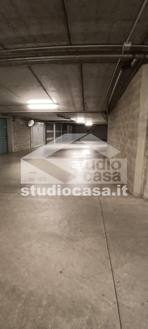 Box / Autorimessa in vendita a Milano
