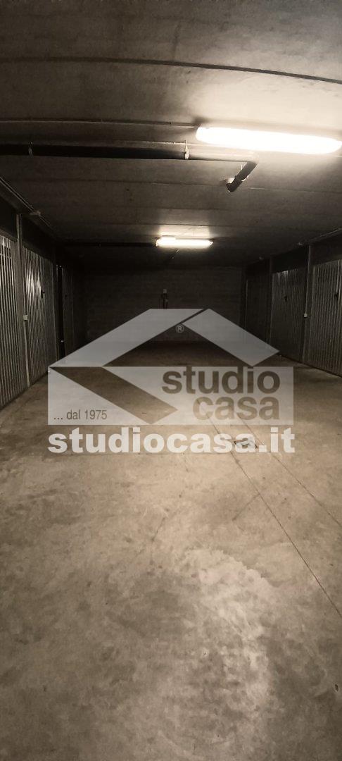 Box / Autorimessa in vendita a Milano