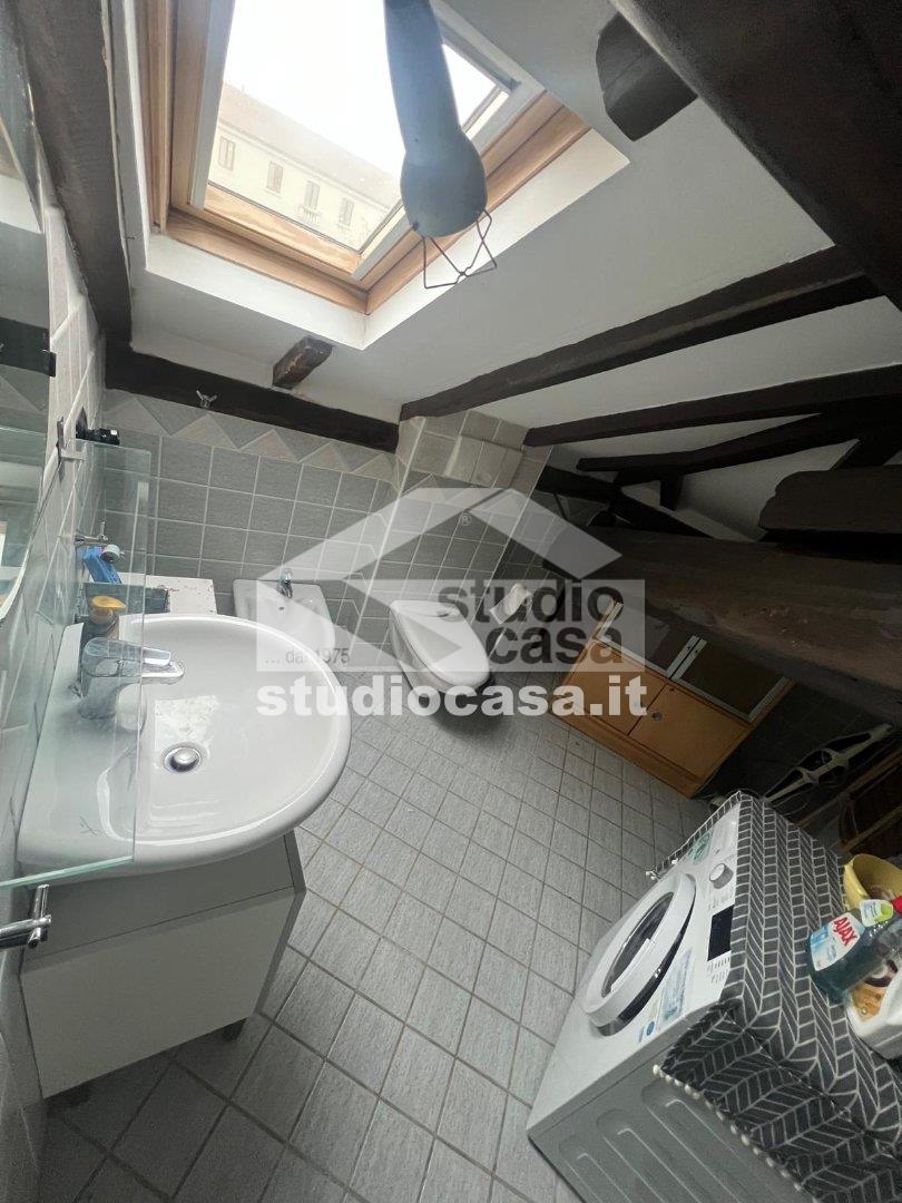Mansarda in affitto a Milano