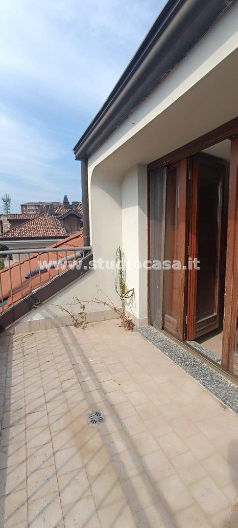 Mansarda in affitto a Melegnano