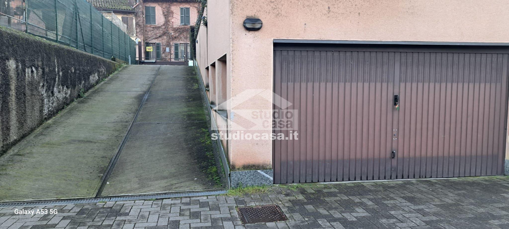 Box / Autorimessa in vendita a Vizzolo Predabissi