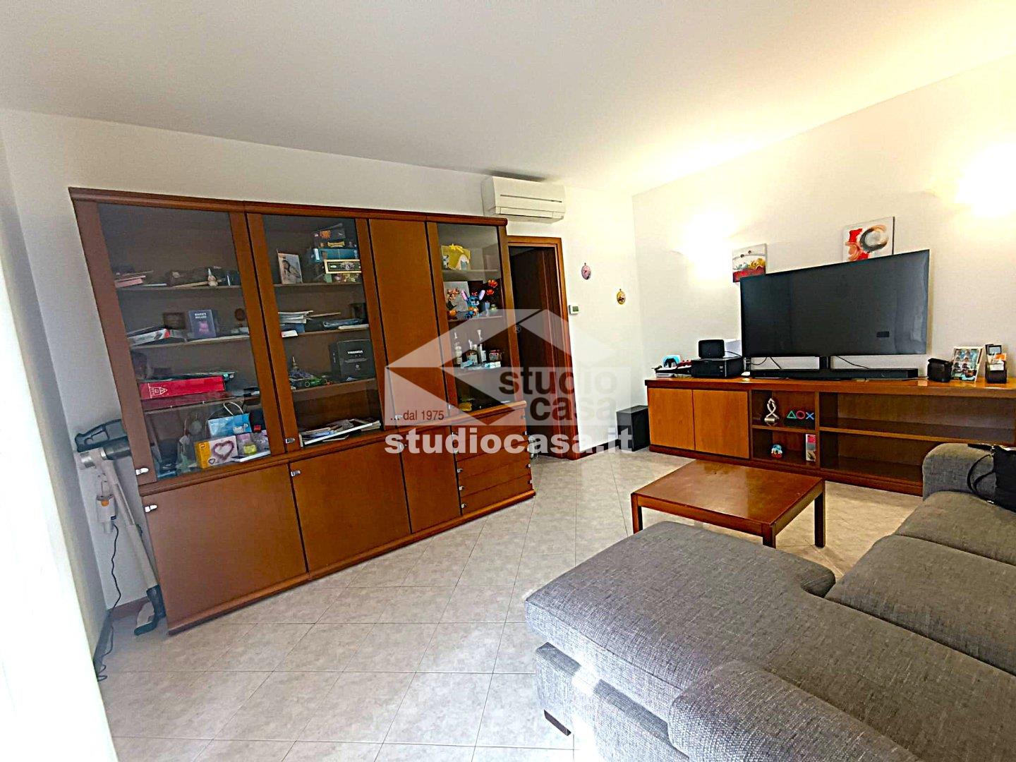 Appartamento in affitto a Melegnano