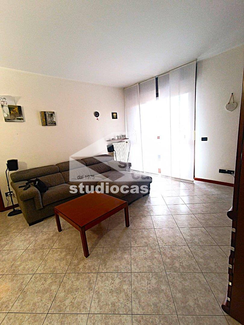 Appartamento in affitto a Melegnano