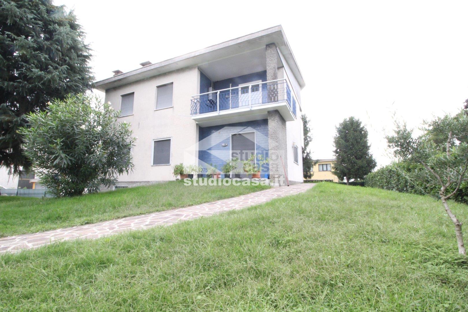 Villa Bifamiliare in vendita a Settala