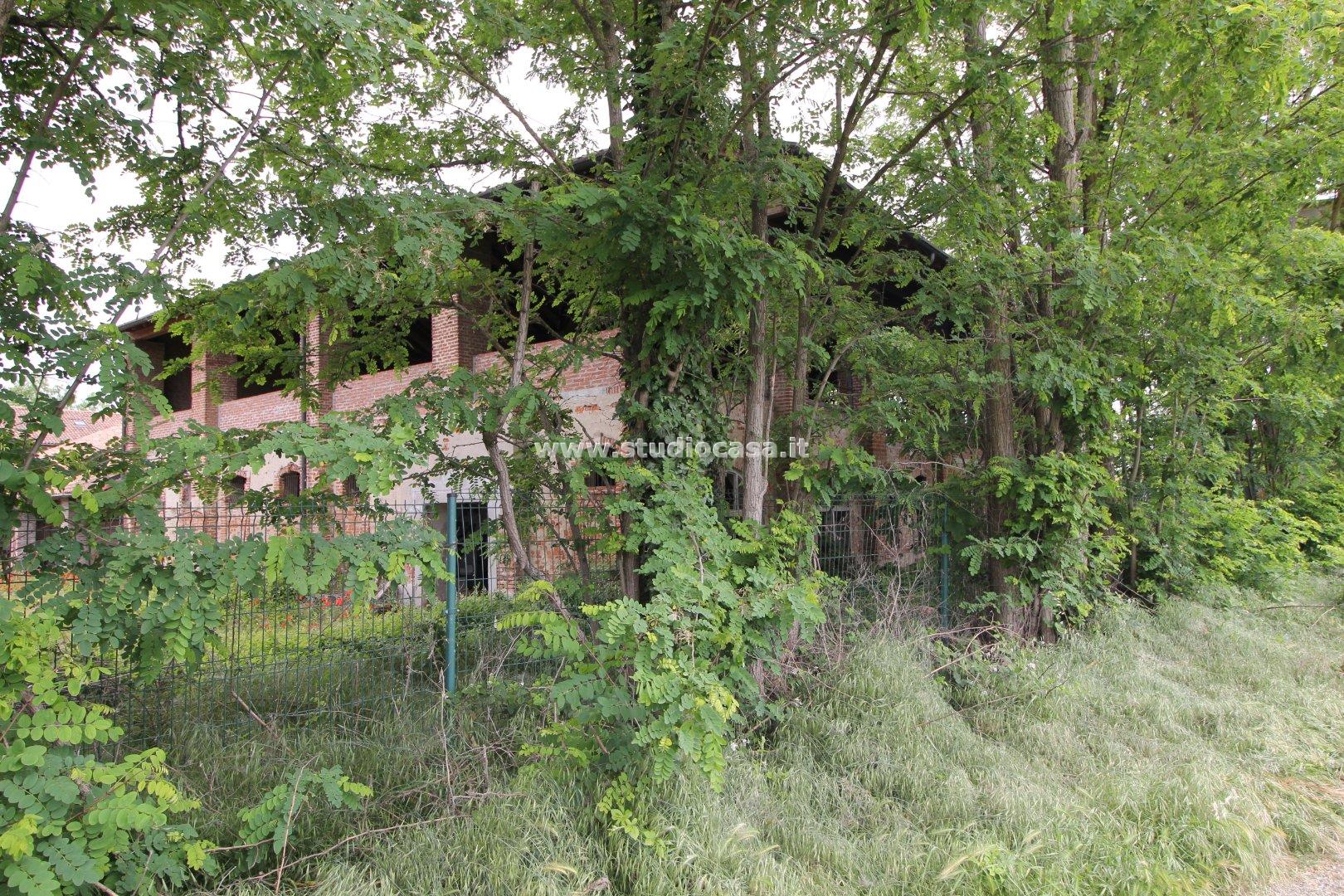 Cascina in vendita a Caselle Lurani