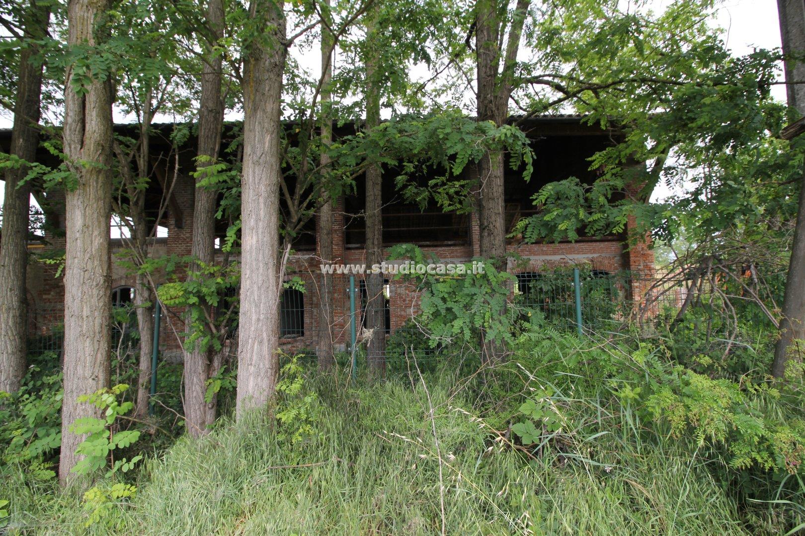 Cascina in vendita a Caselle Lurani