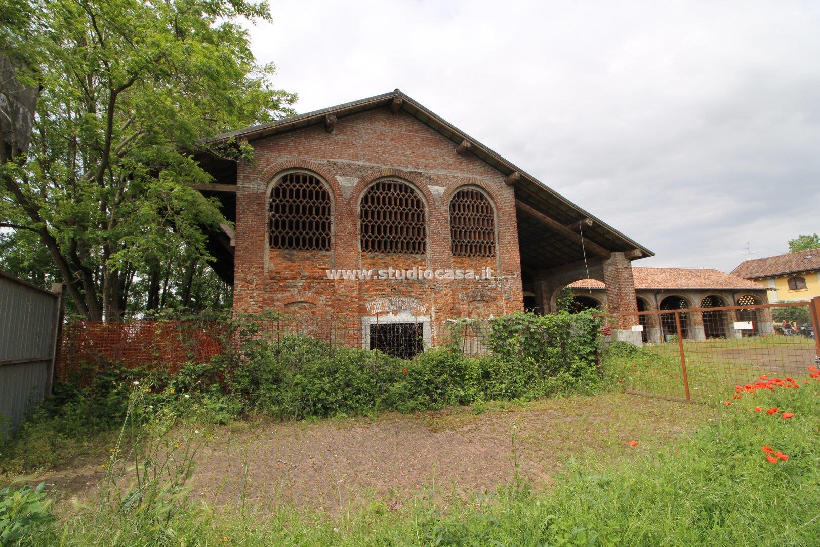Cascina in vendita a Caselle Lurani