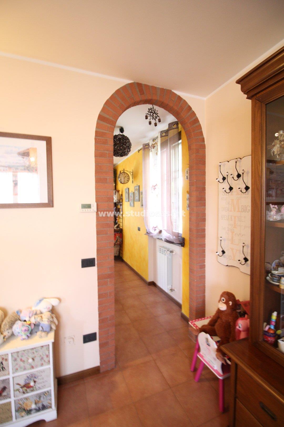 Villa a schiera di testa in vendita a Caselle Lurani