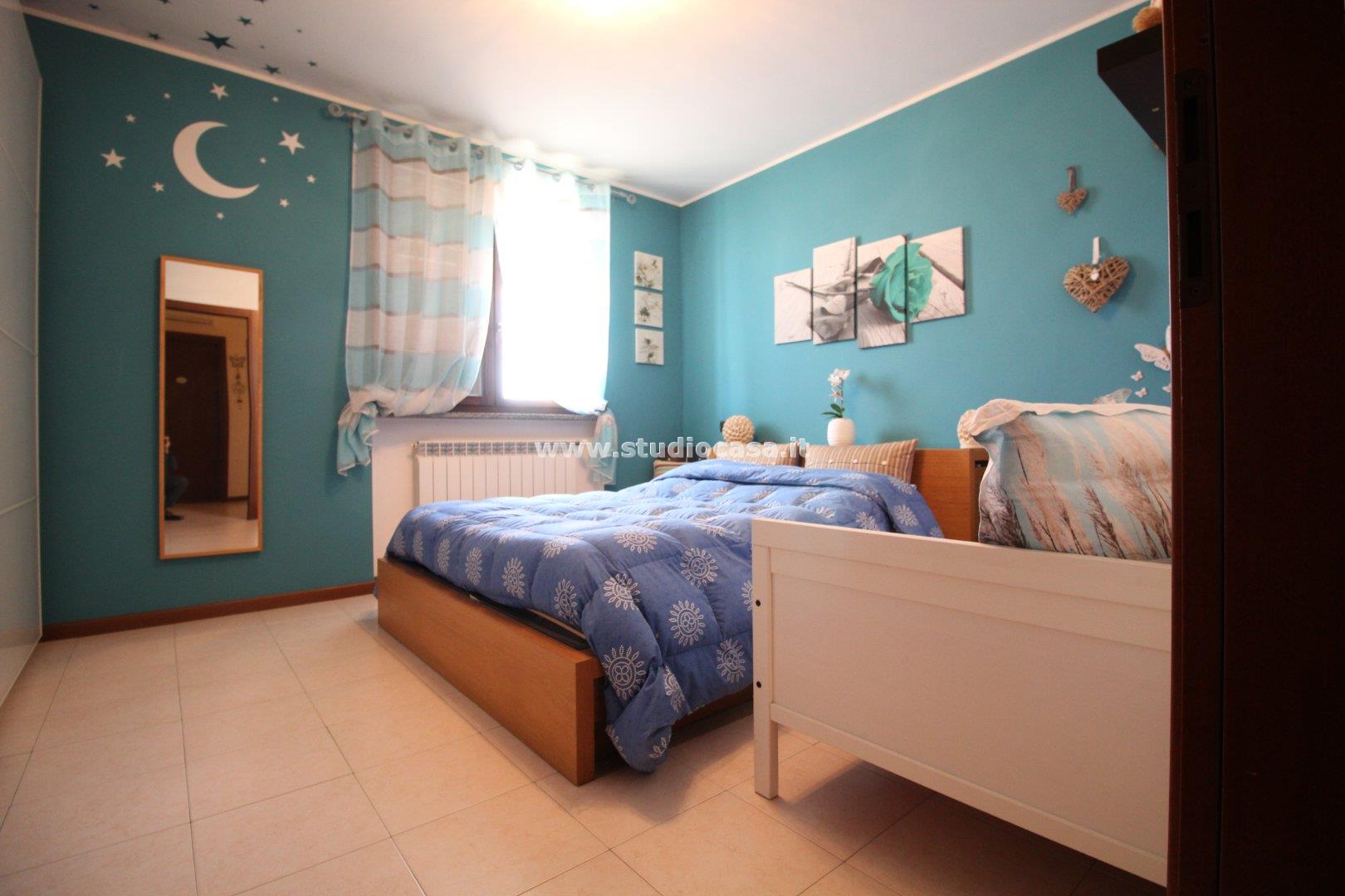 Villa a schiera di testa in vendita a Caselle Lurani