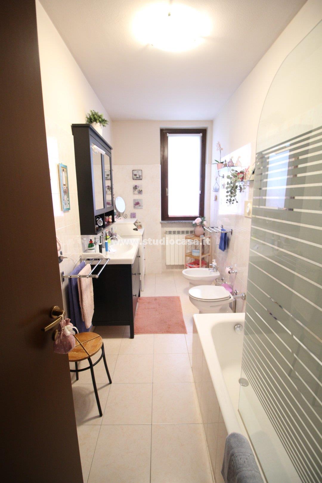 Villa a schiera di testa in vendita a Caselle Lurani