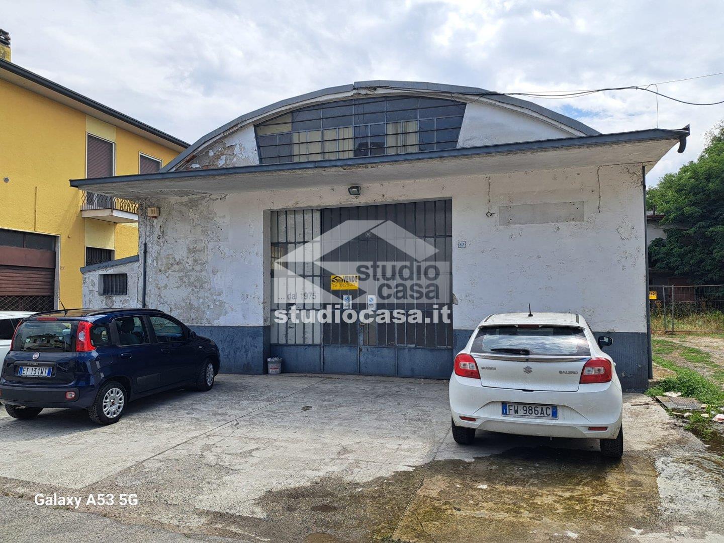 Stabile in vendita a Sant