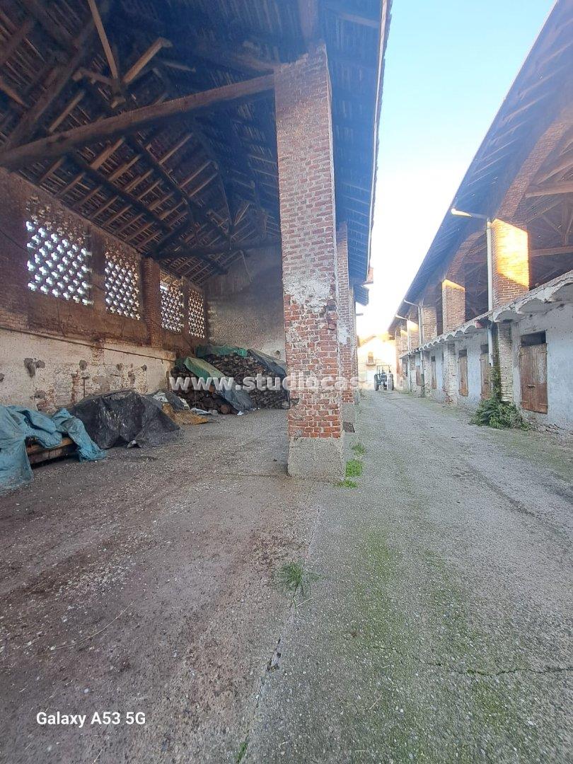 Capannone in vendita a Casaletto Lodigiano