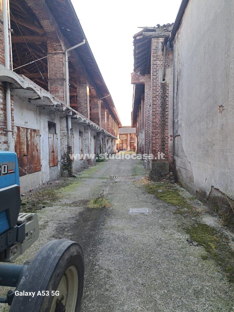 Capannone in vendita a Casaletto Lodigiano