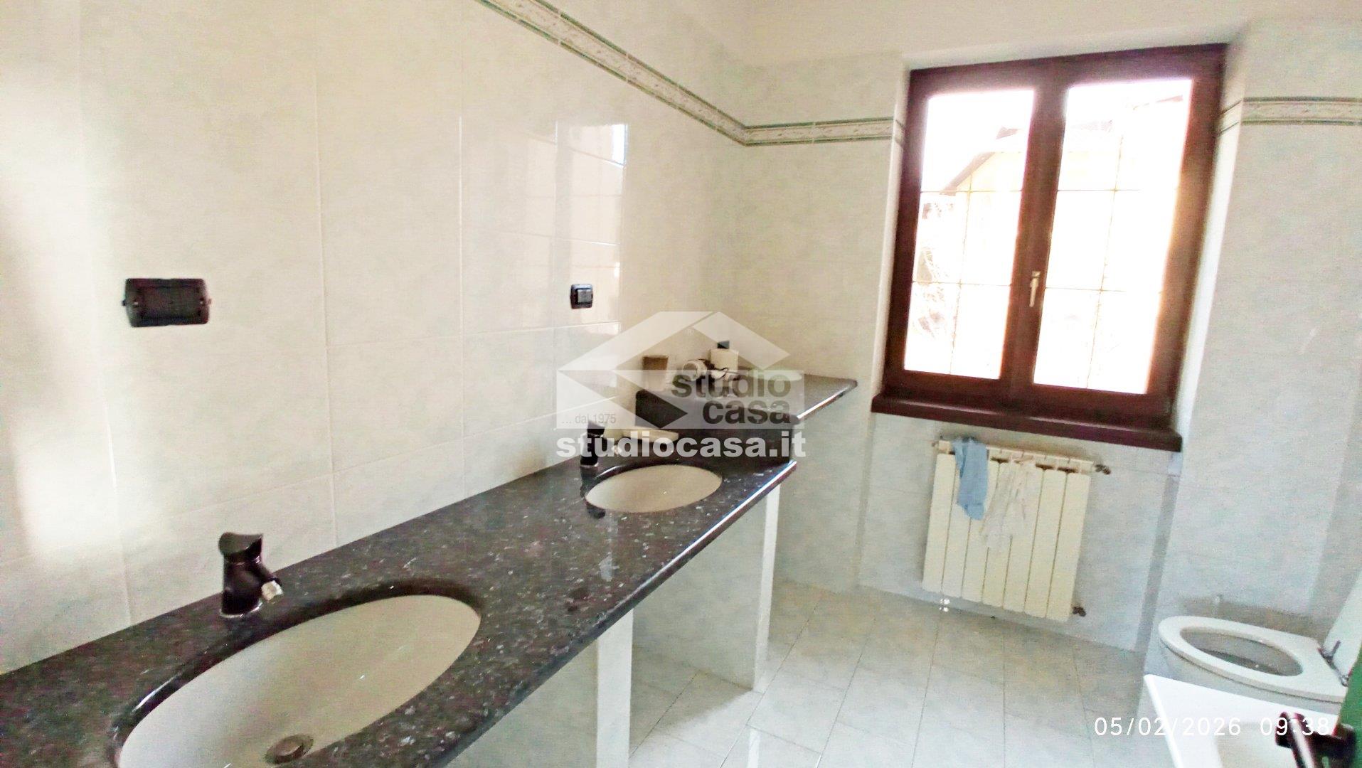 Appartamento in vendita a Rovetta