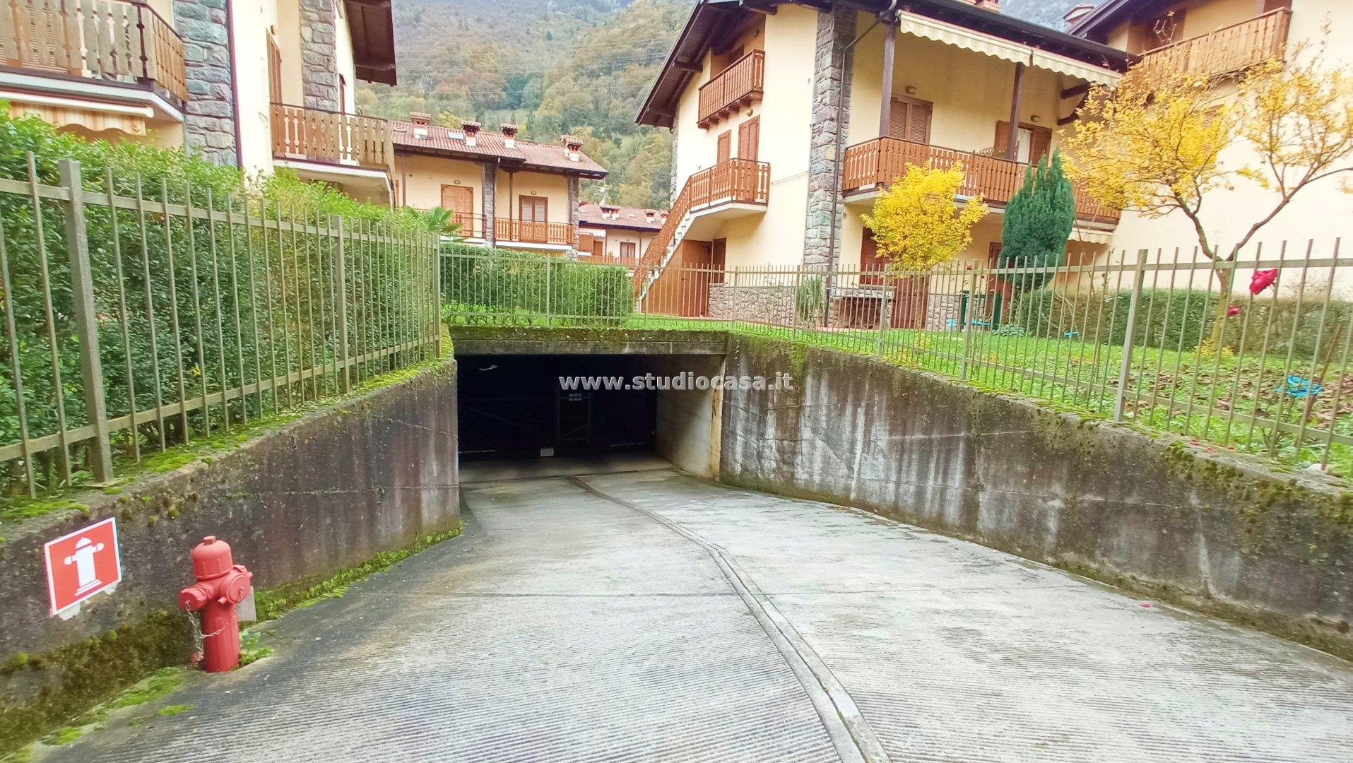 Cantina in vendita a Villa d