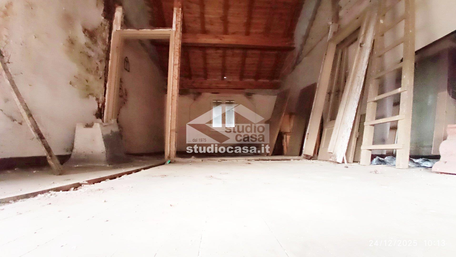 Casa Bifamiliare in vendita a Ponte Nossa