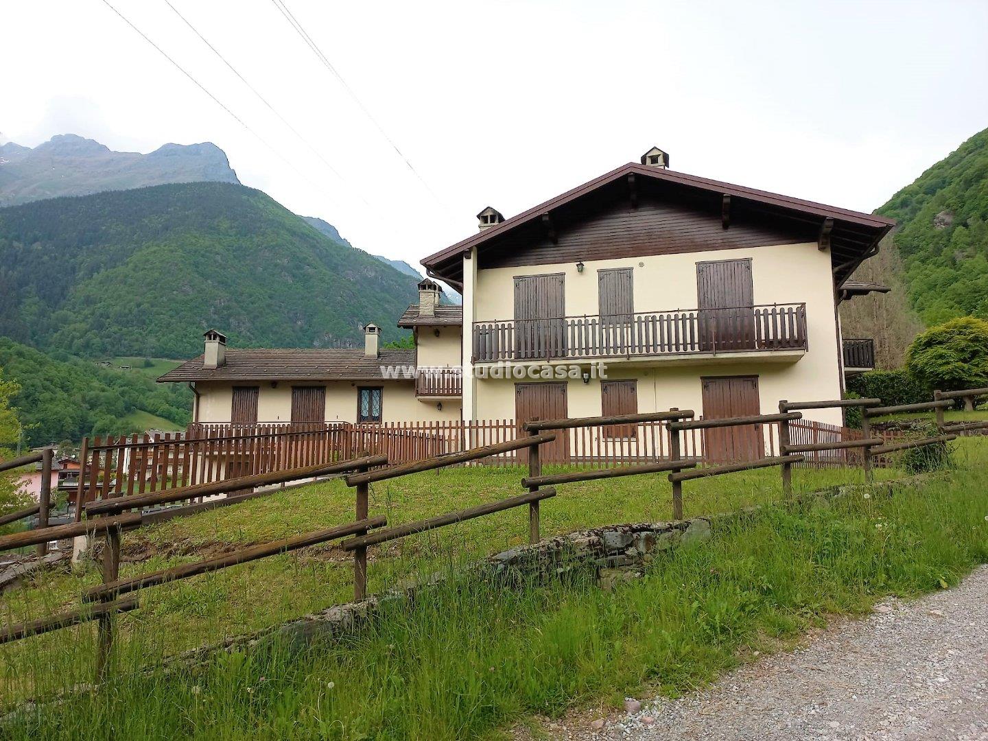 Appartamento in vendita a Gandellino