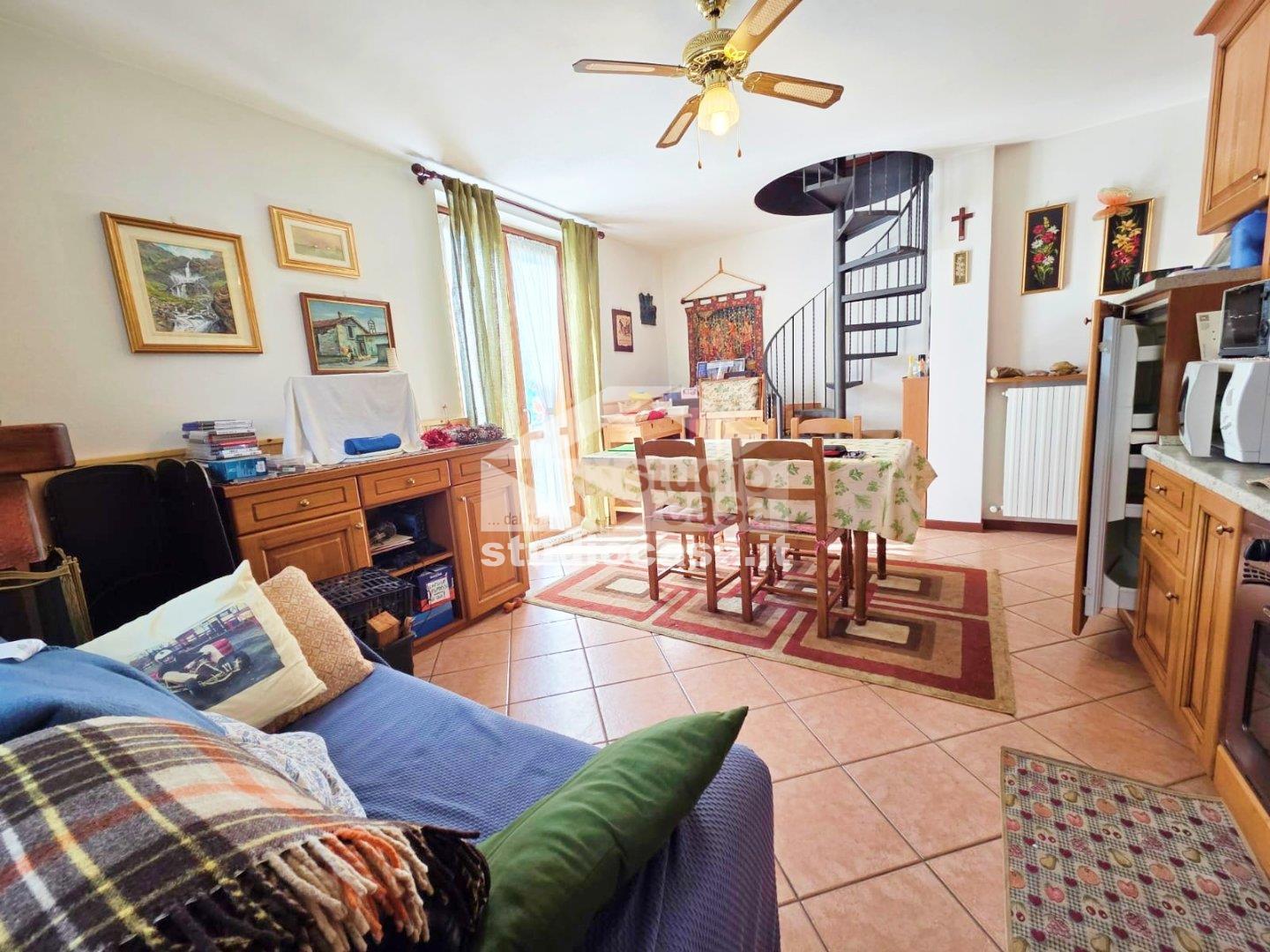 Appartamento in vendita a Gandellino