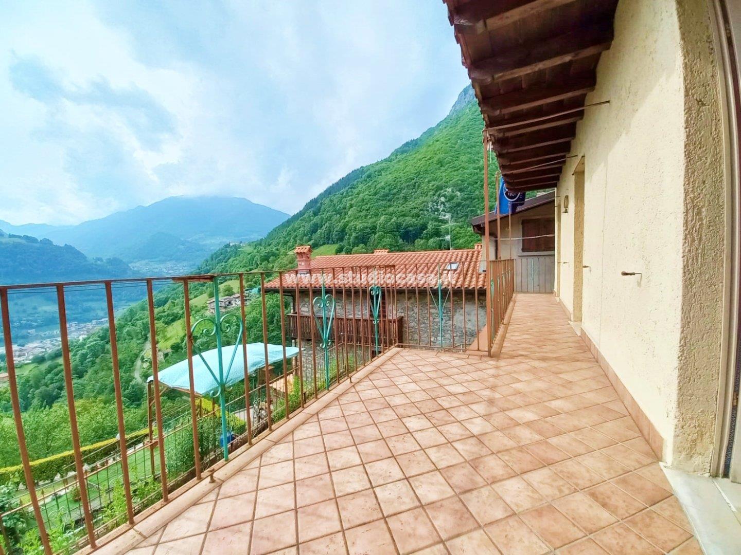 Casa Bifamiliare in vendita a Ardesio