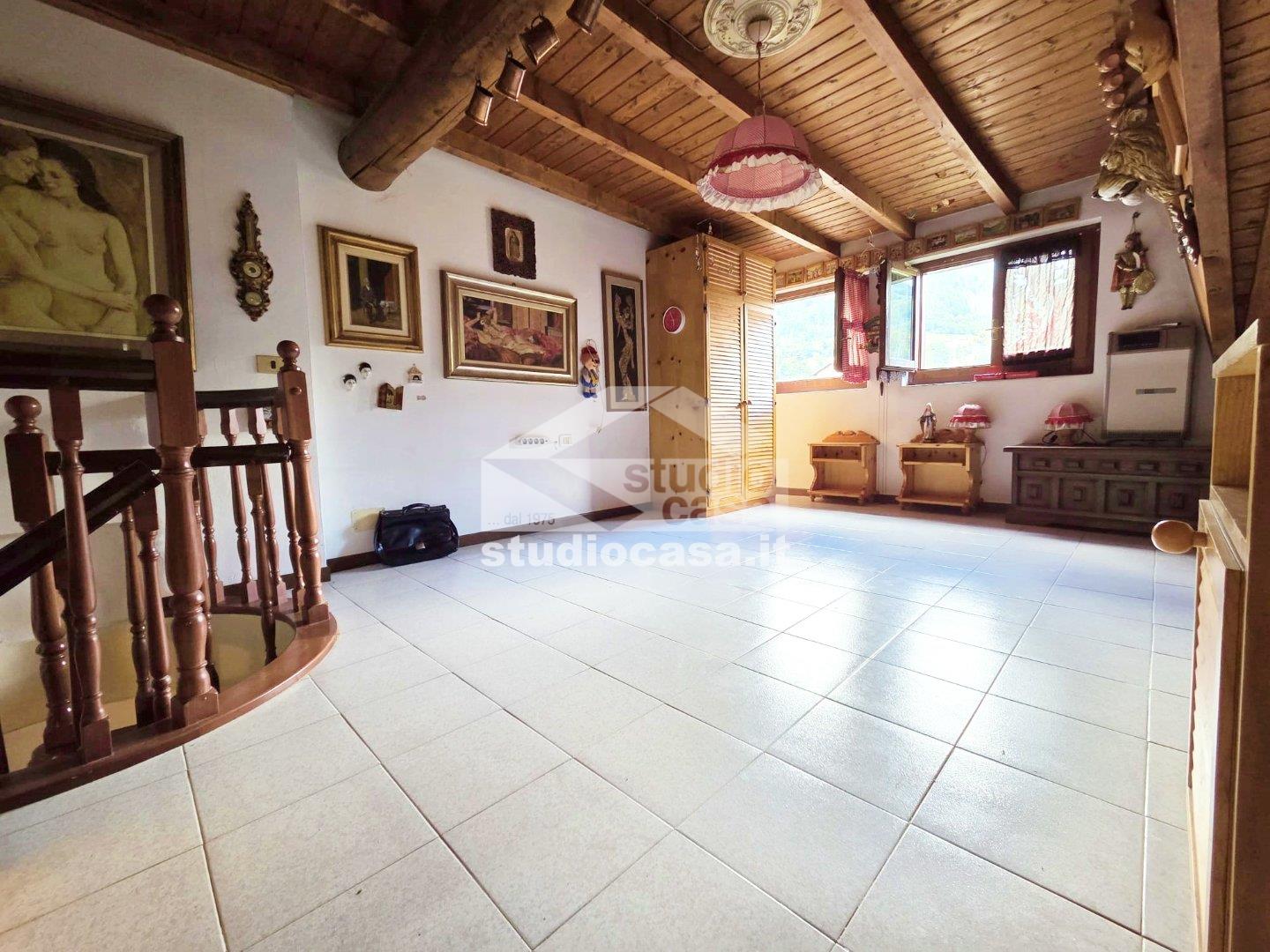 Appartamento in vendita a Gromo