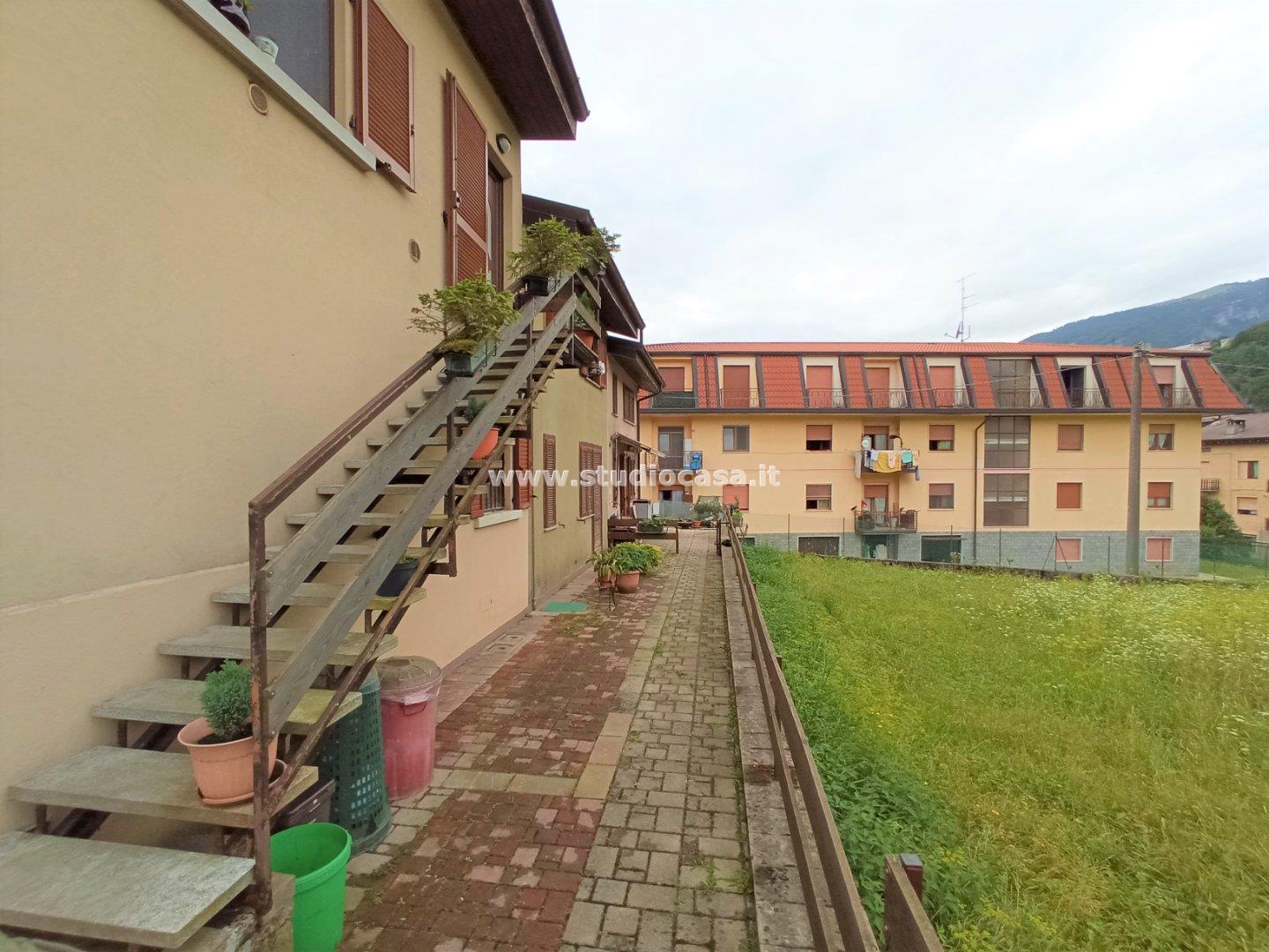 Appartamento in vendita a Ponte Nossa