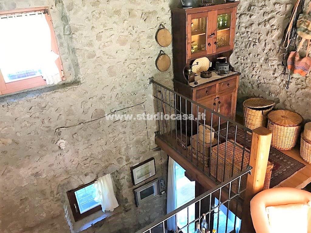 Cascina in vendita a Songavazzo