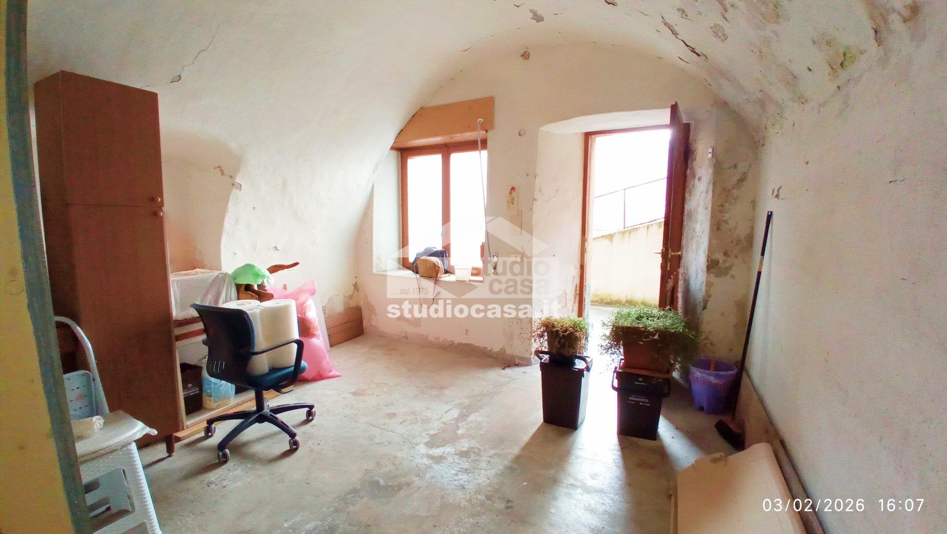 Casa Rustica in vendita a Gorno