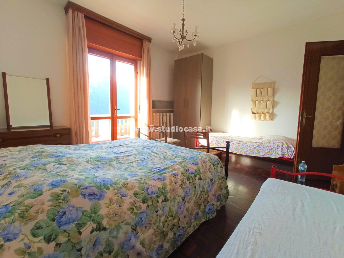 Appartamento in vendita a Gorno