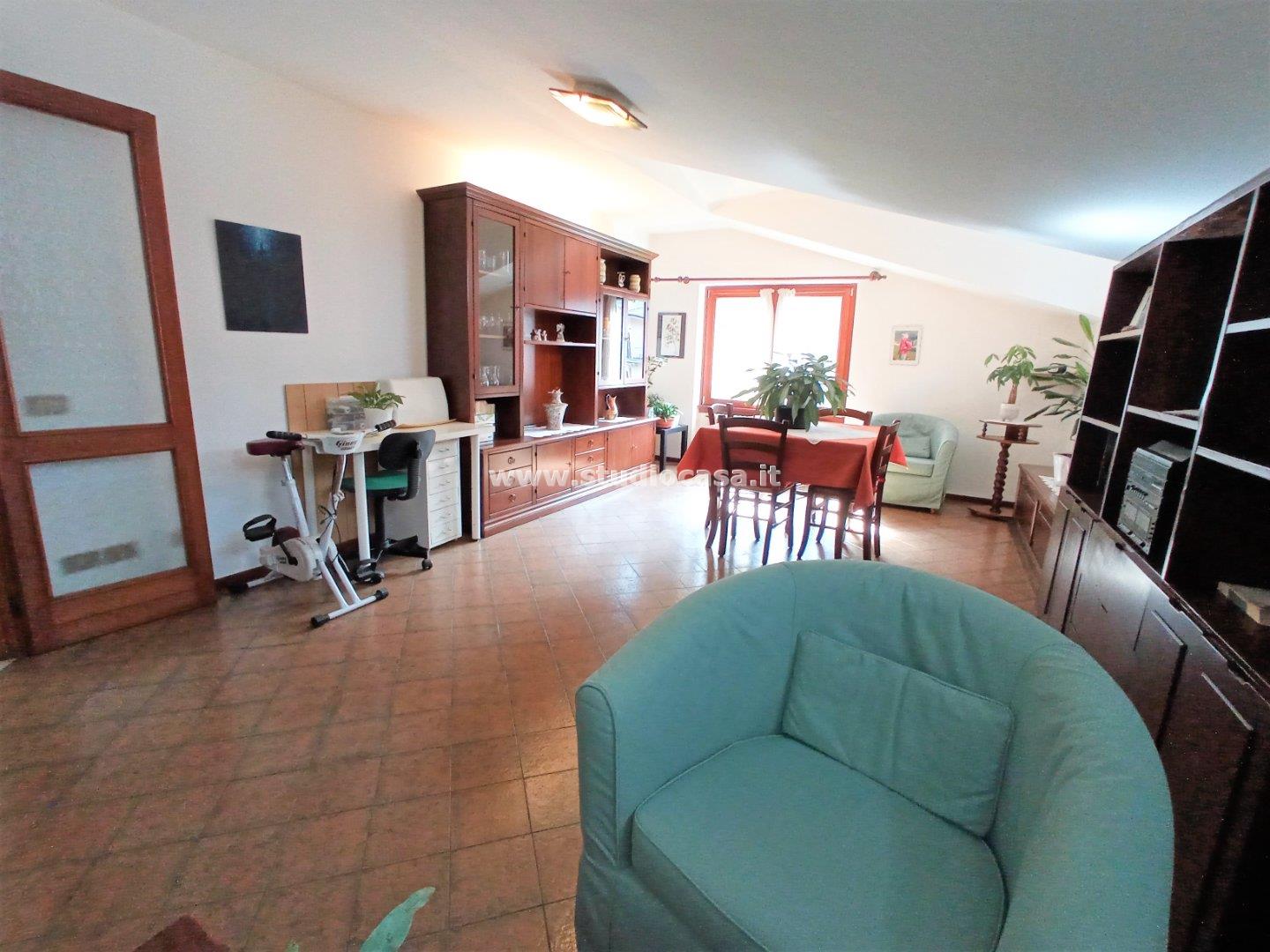Appartamento in Villa in vendita a Villa d