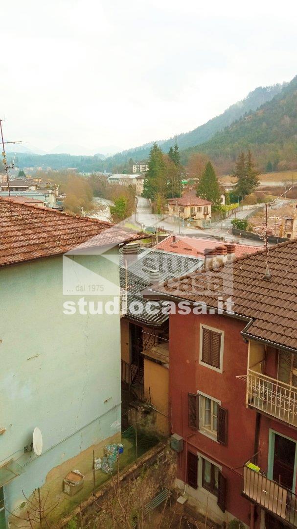 Appartamento in vendita a Ponte Nossa