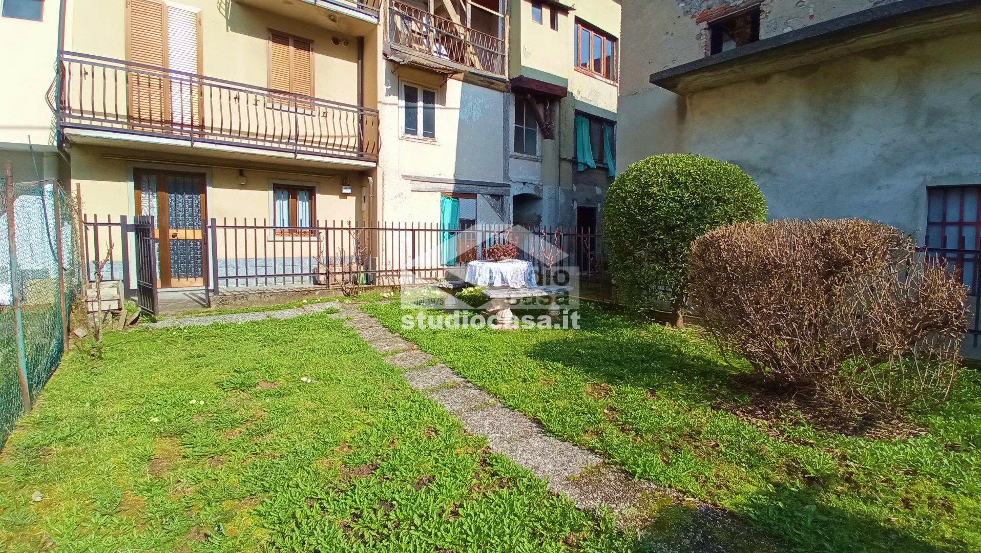 Casa Bifamiliare in vendita a Ponte Nossa